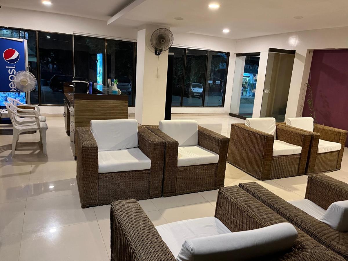 Asr Guesthouse Тирупати Екстериор снимка