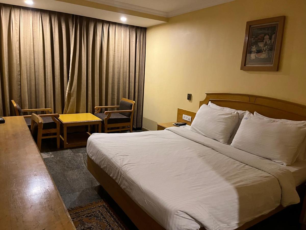 Asr Guesthouse Тирупати Екстериор снимка